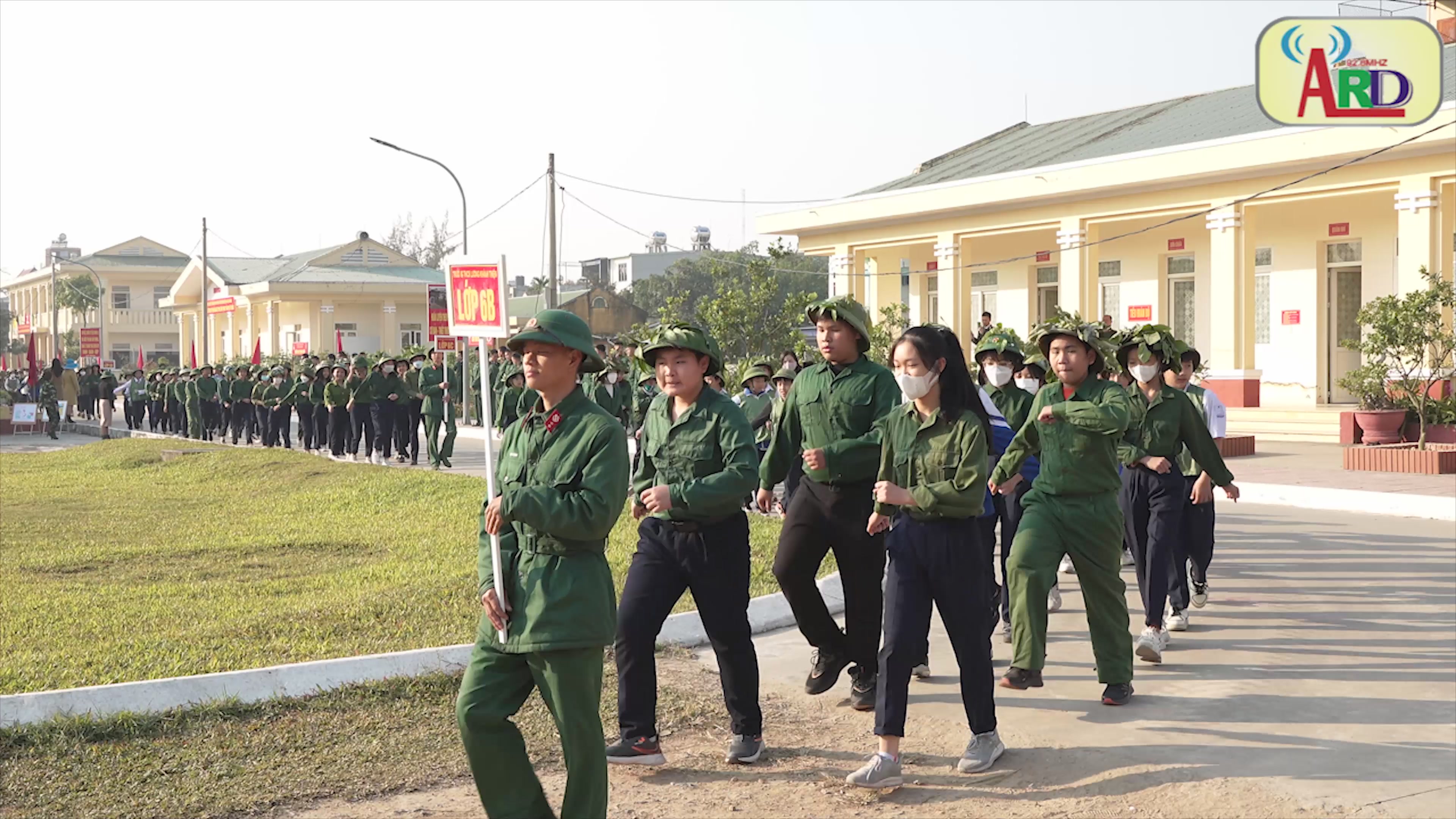 Trường THCS Lương Khánh Thiện tổ chức chuyên đề " Hát mãi khúc quân hành"