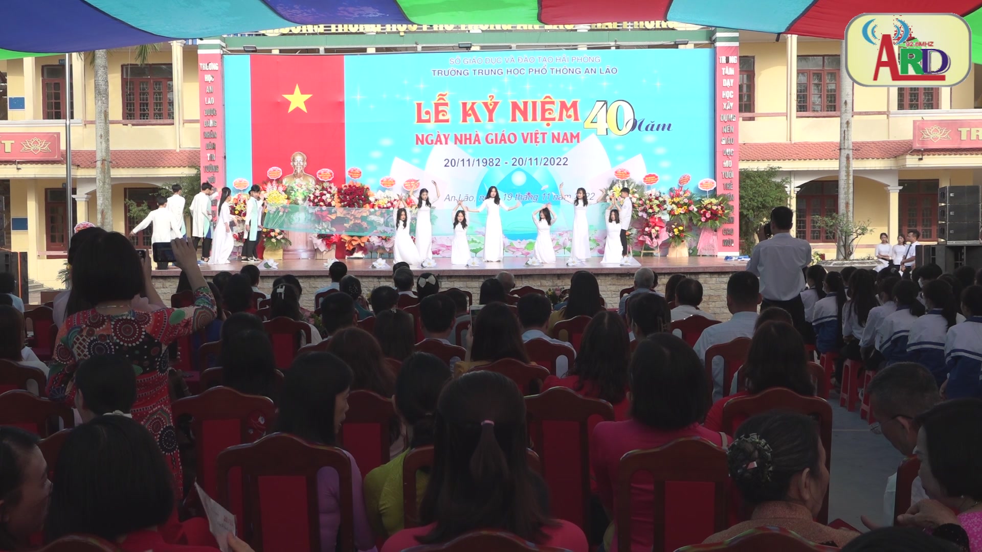 Trường THPT An Lão tổ chức kỷ niệm 40 năm ngày nhà giáo Việt Nam